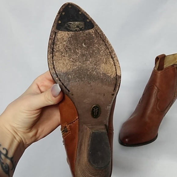Frye Reina Leather Booties size 6 - Picture 5 of 7